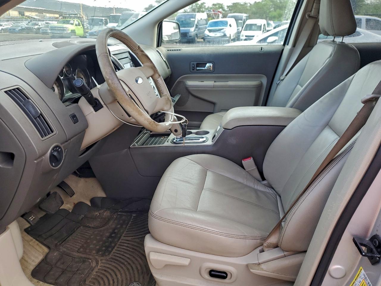 2010 FORD EDGE SEL photo 19
