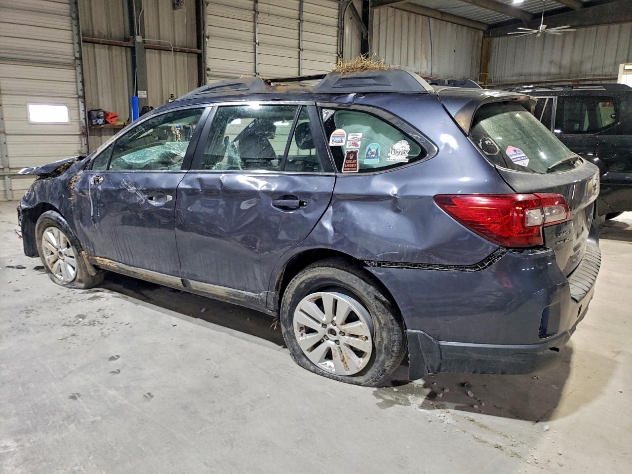 2015 SUBARU OUTBACK 2.5I photo 2