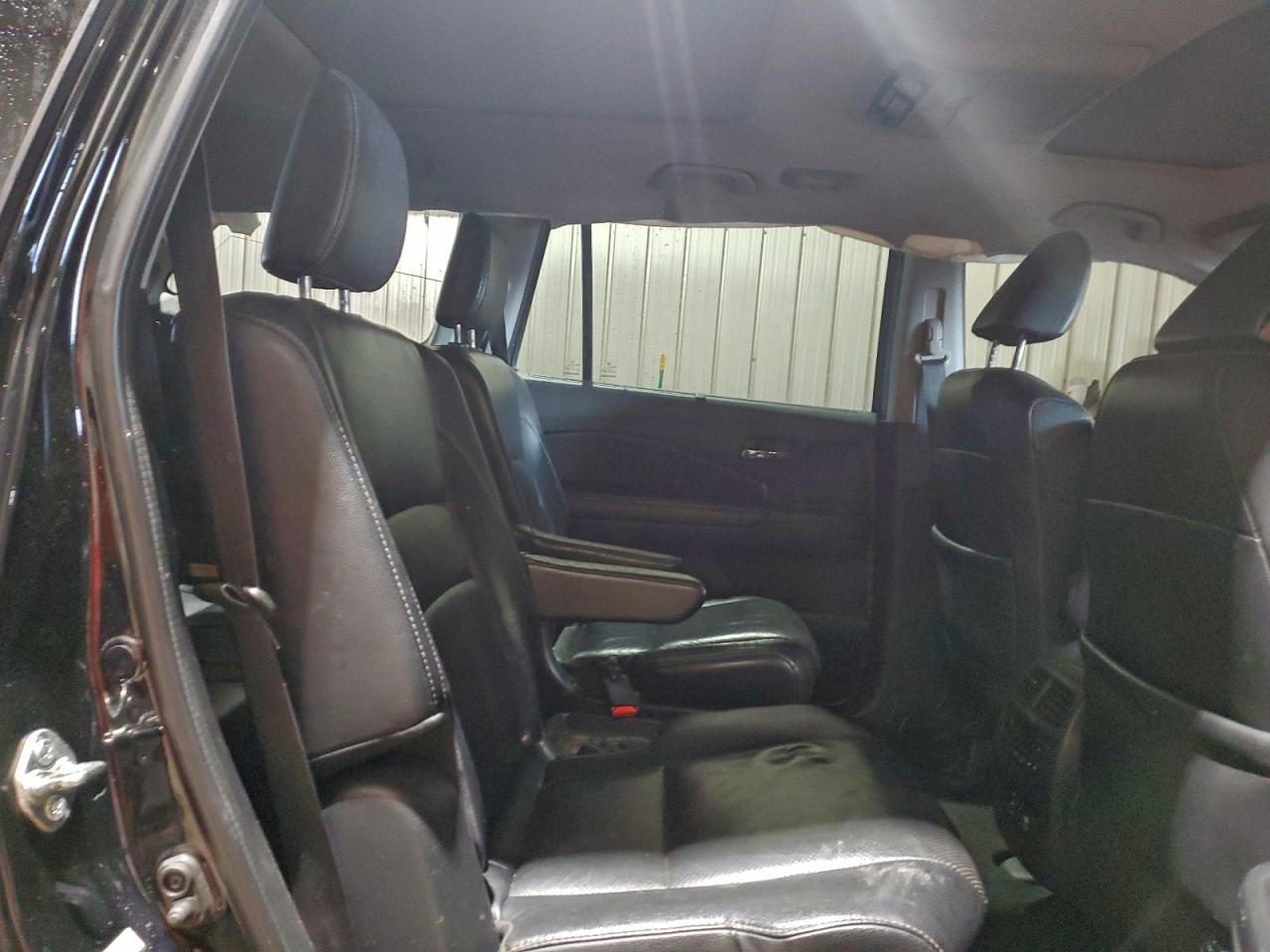 2016 HONDA PILOT ELITE photo 11