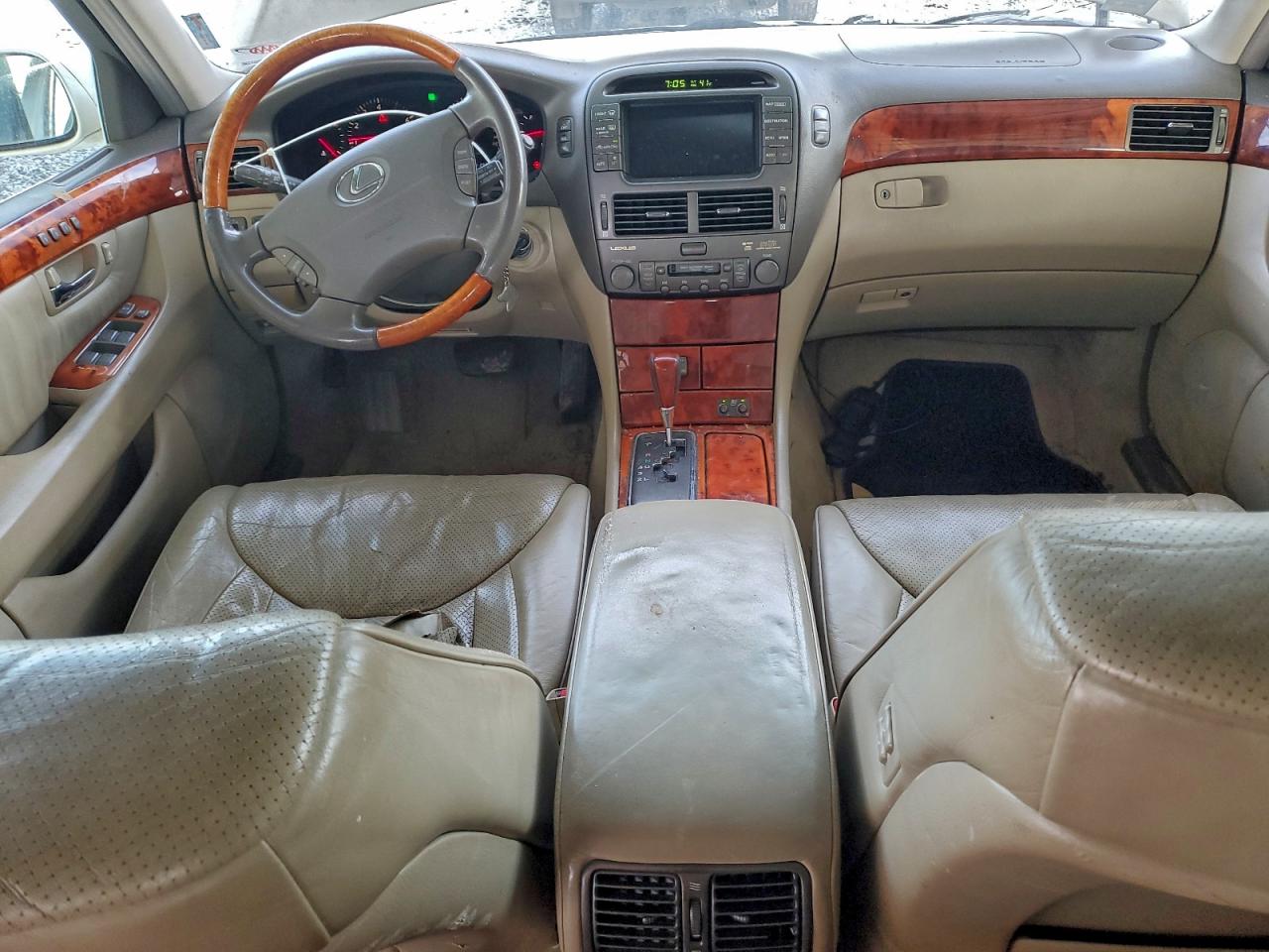 2003 LEXUS LS 430 photo 8