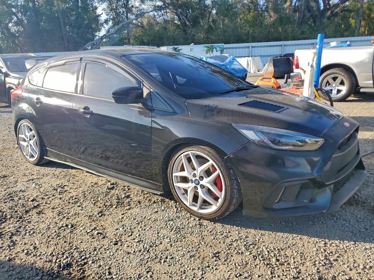 2017 FORD FOCUS ST photo 4
