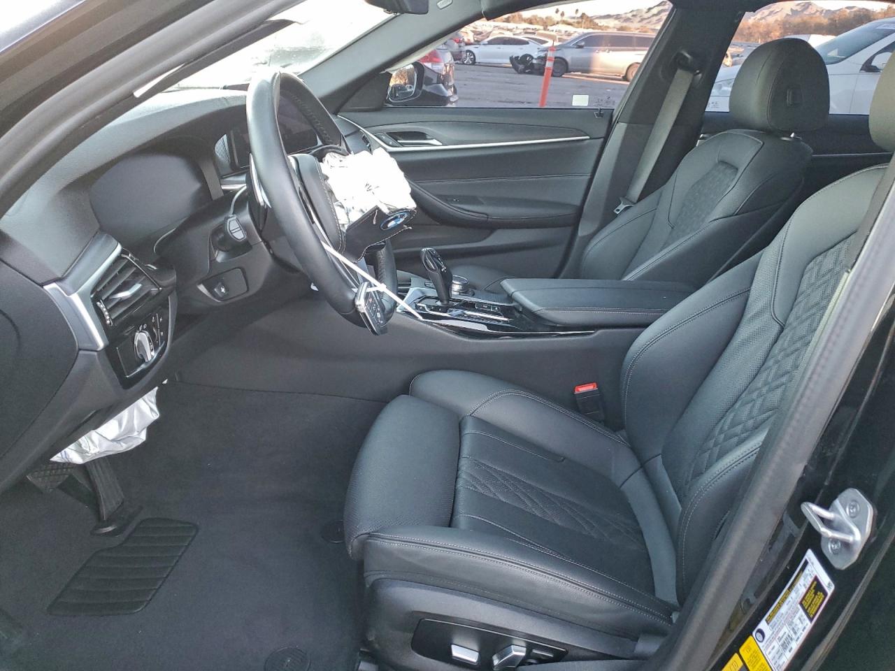 2023 BMW 530E photo 19