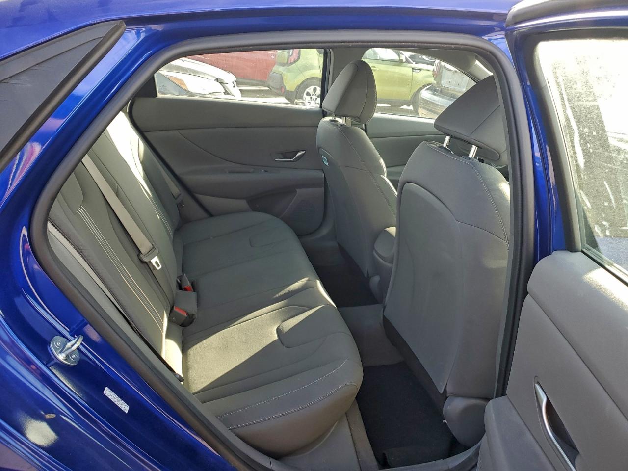 2023 HYUNDAI ELANTRA SEL photo 28