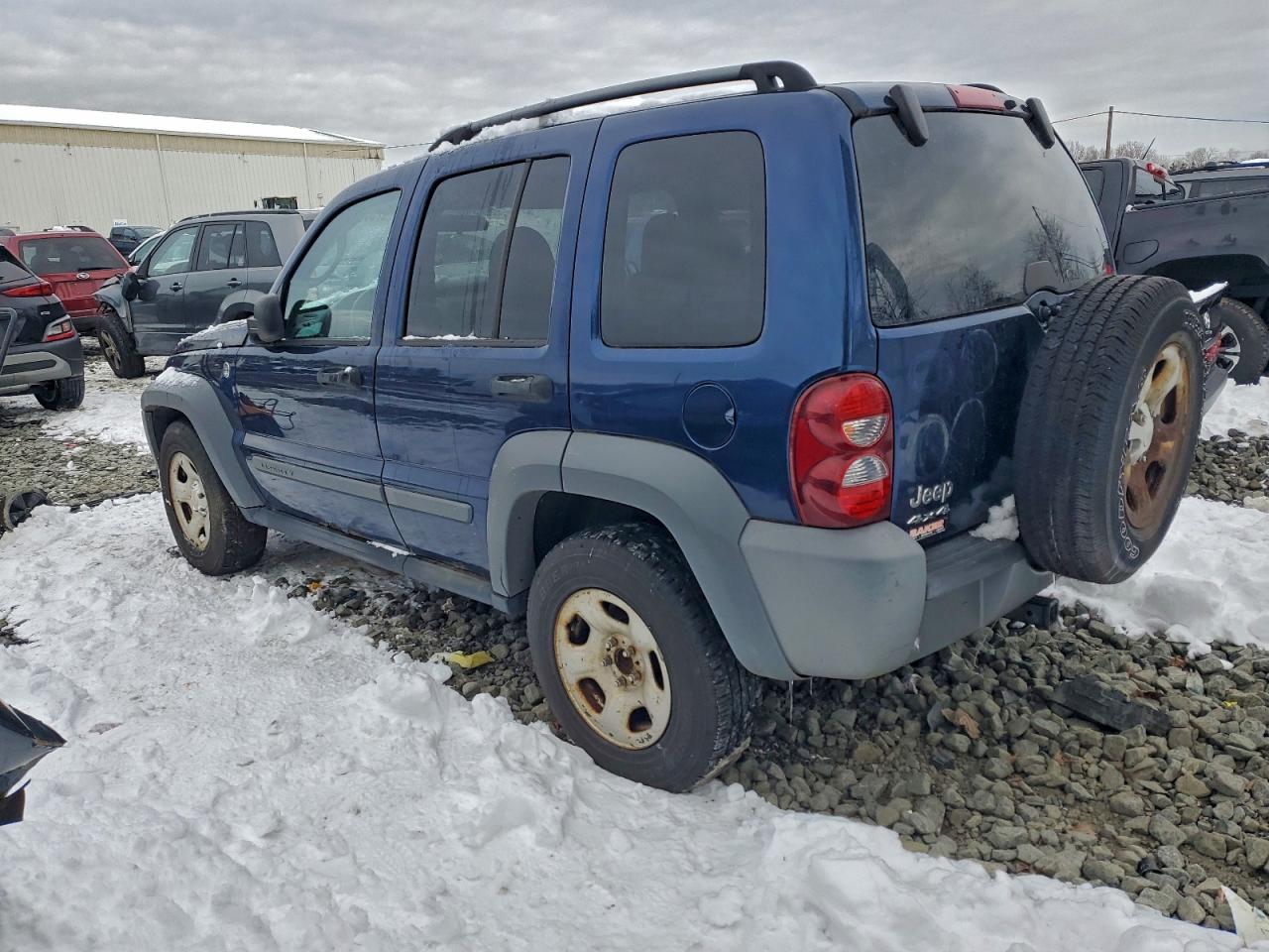 2005 JEEP LIBERTY SPORT photo 4