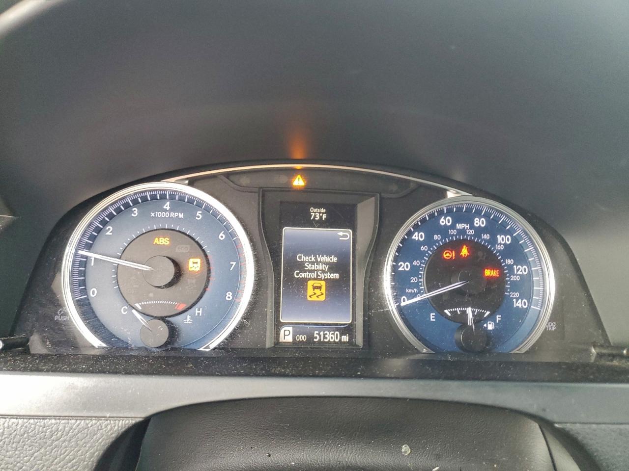 2015 TOYOTA CAMRY LE photo 9
