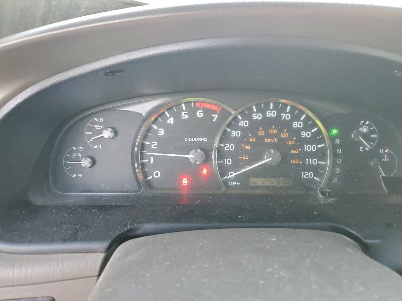 2005 TOYOTA SEQUOIA LIMITED photo 17