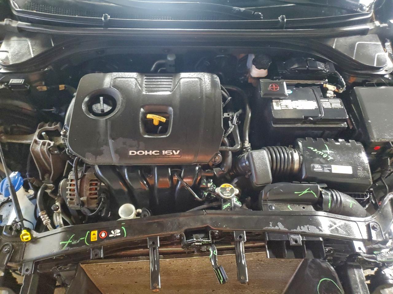 2017 HYUNDAI ELANTRA SE photo 11