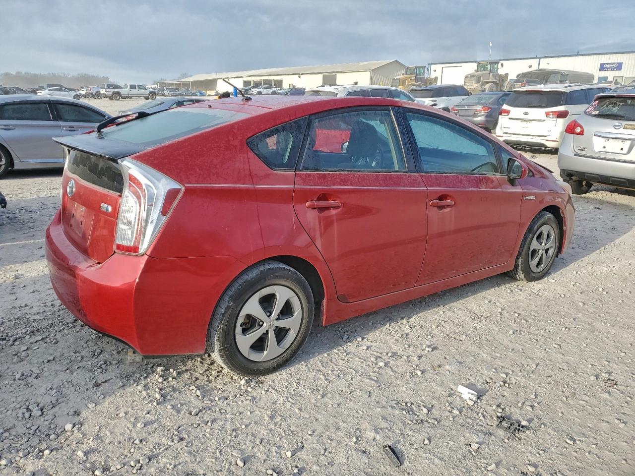 2013 TOYOTA PRIUS photo 3