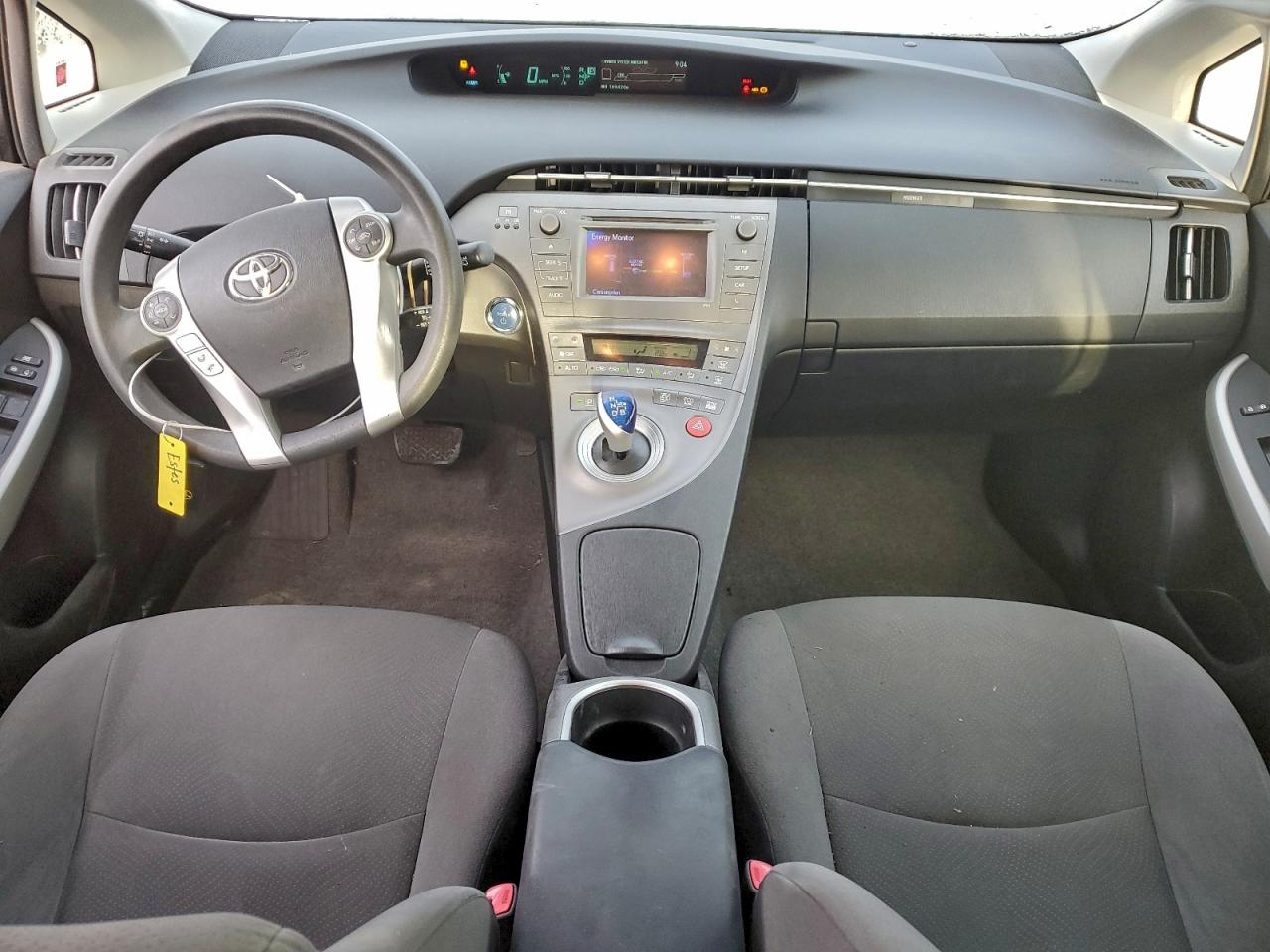 2013 TOYOTA PRIUS photo 8