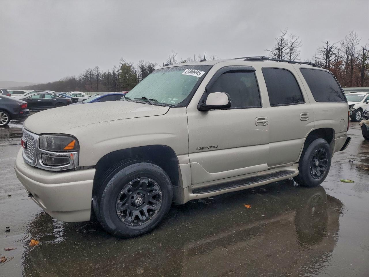 2004 GMC YUKON