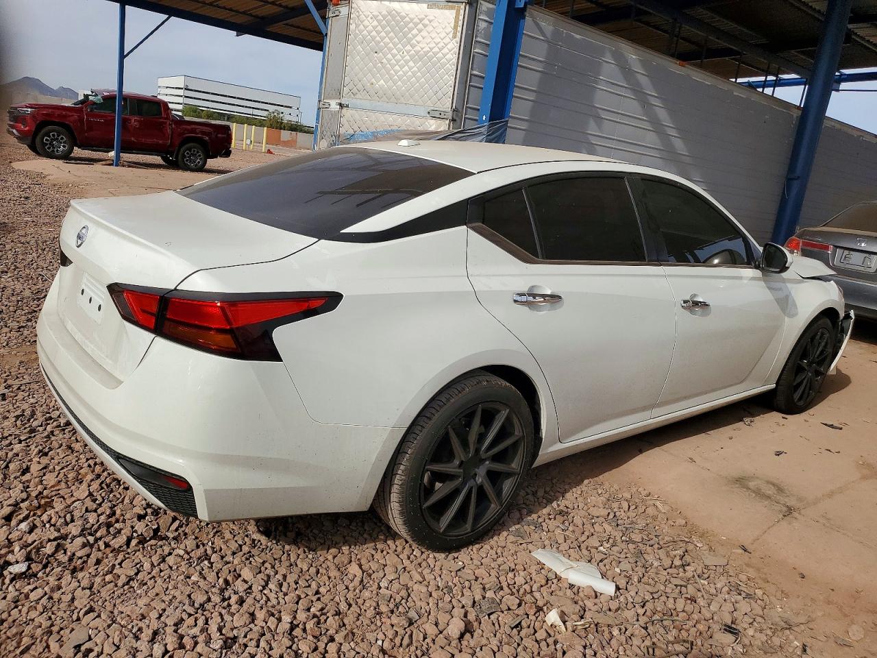 2019 NISSAN ALTIMA S photo 5