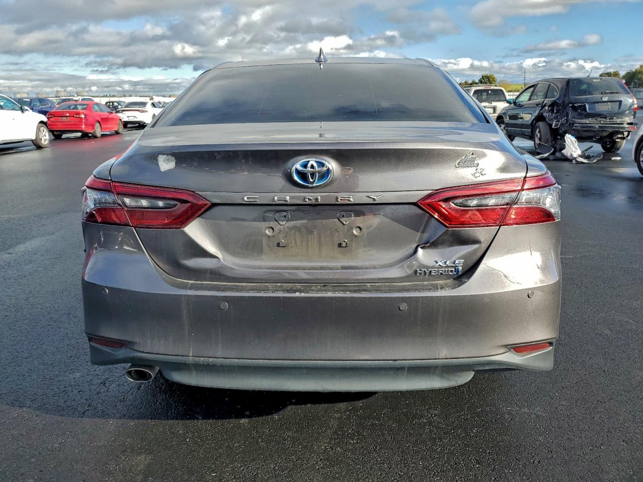 2024 TOYOTA CAMRY XLE photo 11