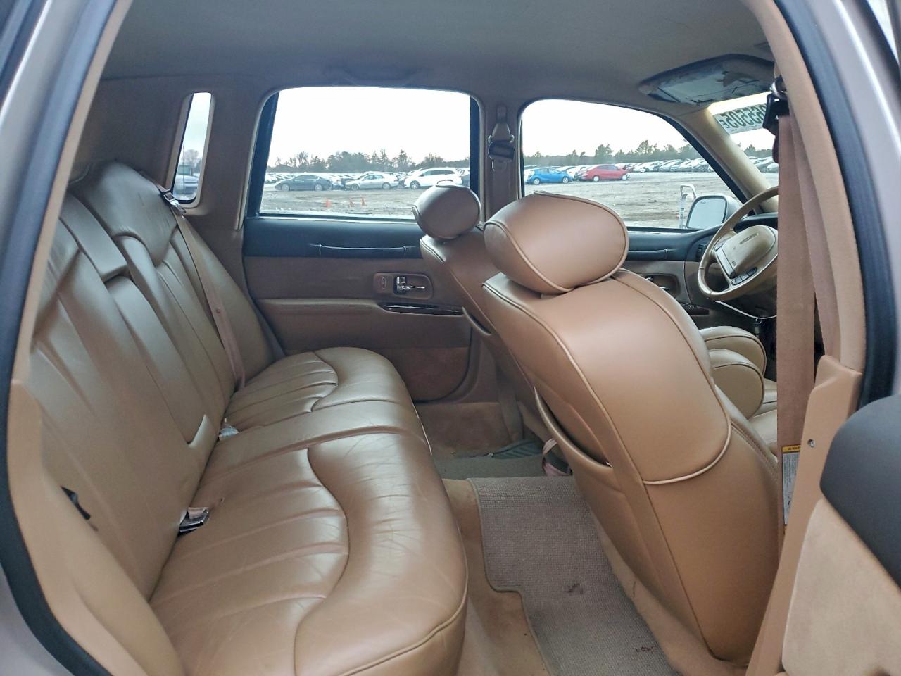 1995 LINCOLN TOWN CAR EXECUTIVE photo 28
