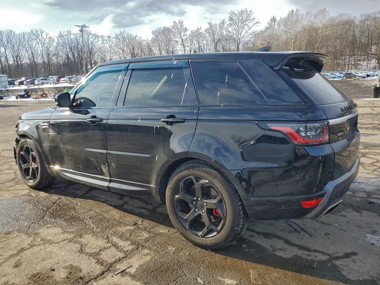 2019 LAND ROVER RANGE ROVER SPORT HSE photo 3