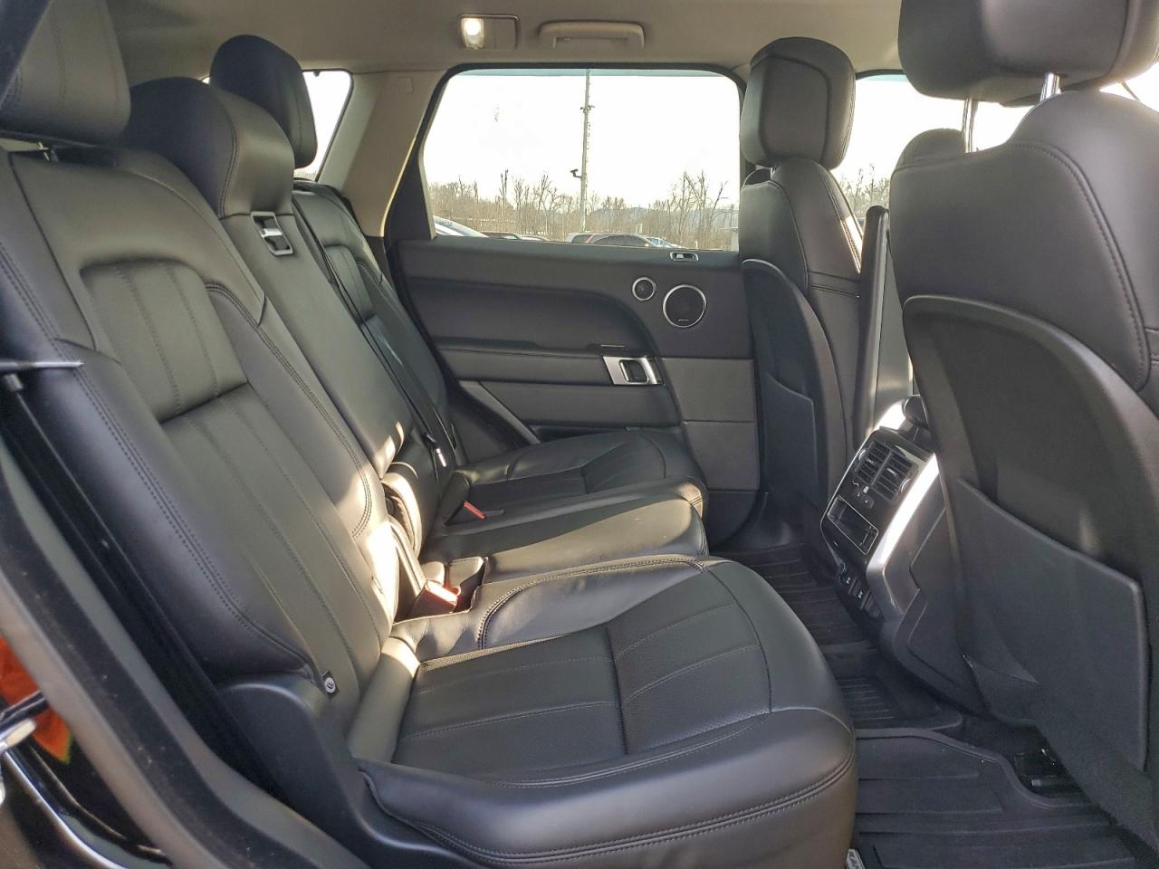 2019 LAND ROVER RANGE ROVER SPORT HSE photo 21