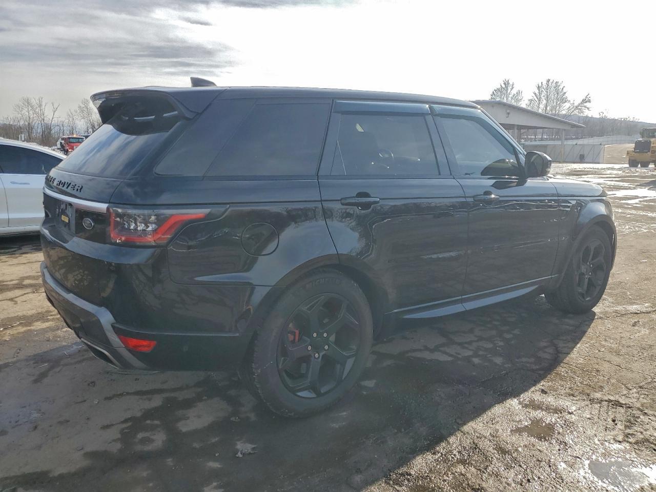 2019 LAND ROVER RANGE ROVER SPORT HSE photo 5