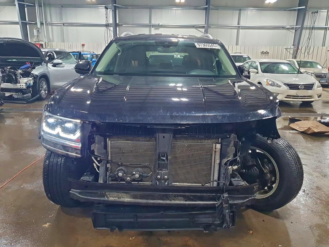 2018 VOLKSWAGEN ATLAS SE photo 5