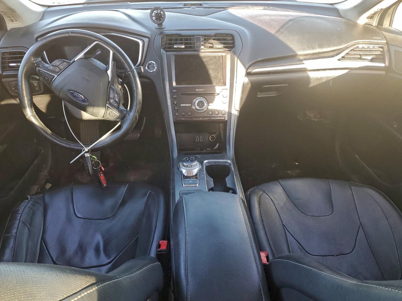 2019 FORD FUSION TITANIUM photo 8