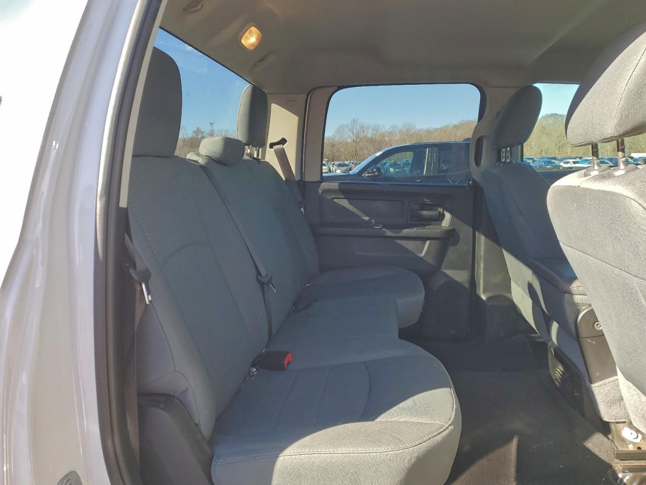 2019 RAM 1500 CLASSIC TRADESMAN photo 10