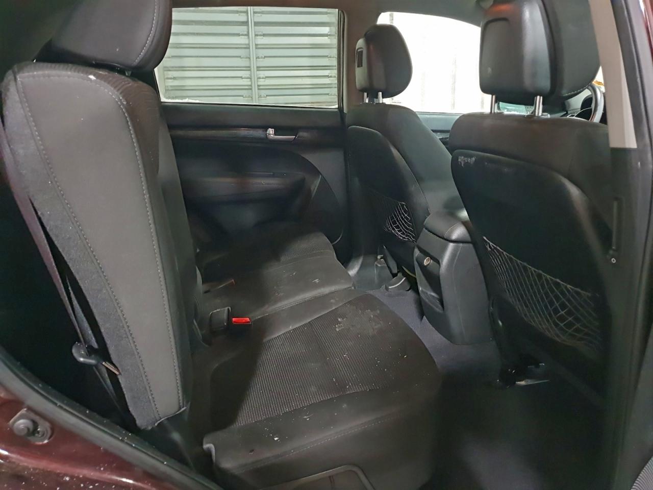 2014 KIA SORENTO LX photo 37