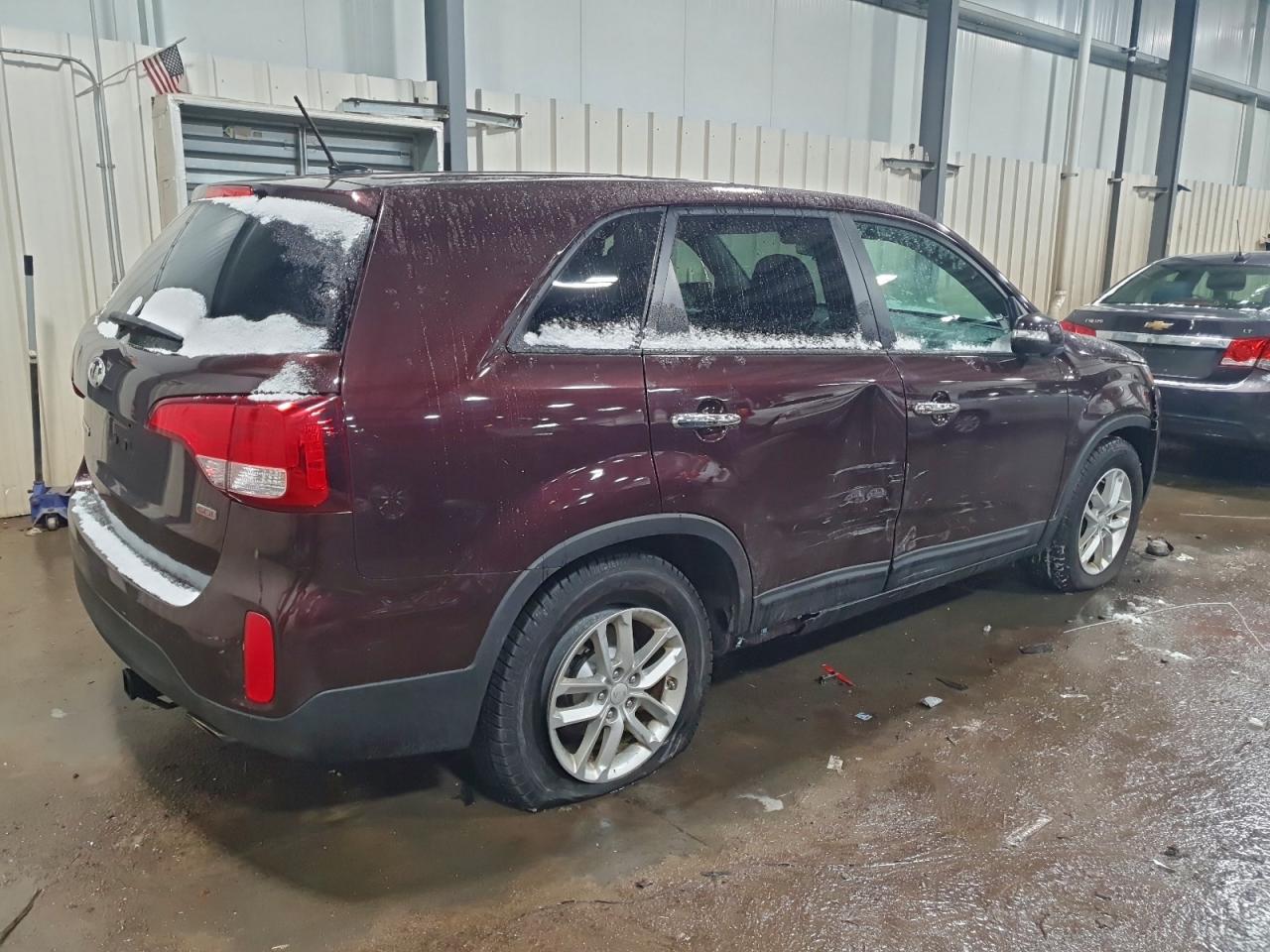 2014 KIA SORENTO LX photo 9