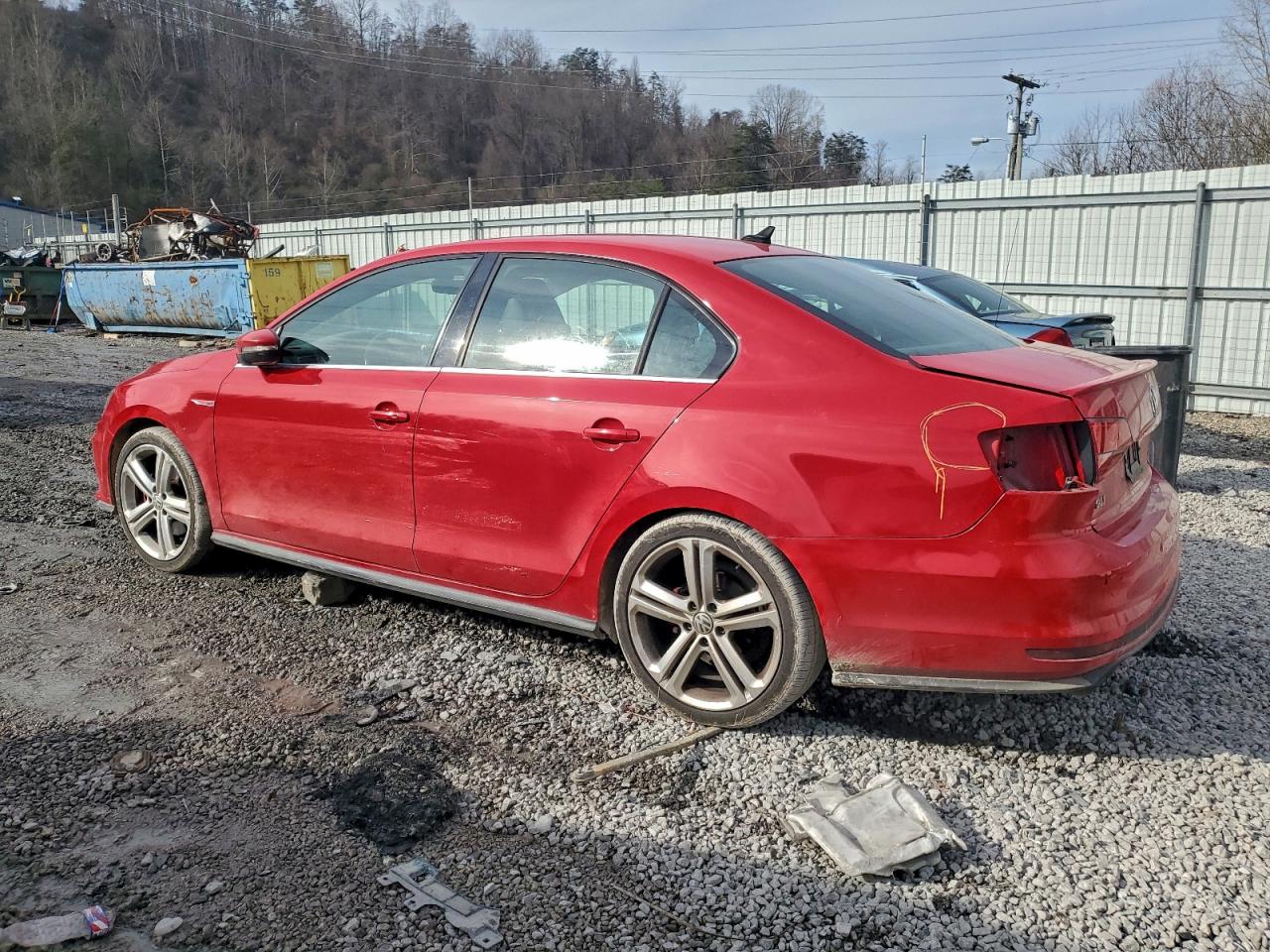 2017 VOLKSWAGEN JETTA GLI photo 2