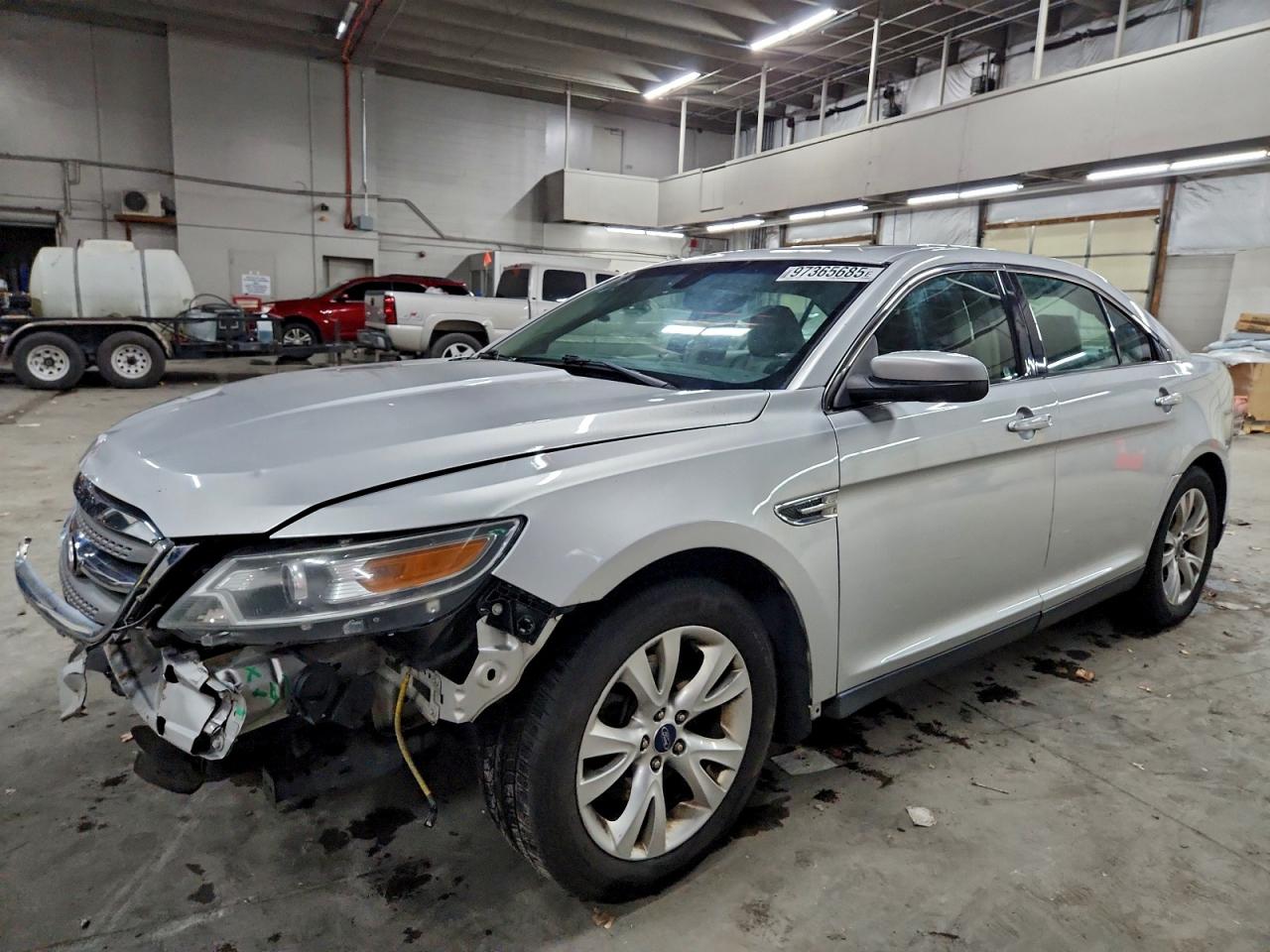 2012 FORD TAURUS