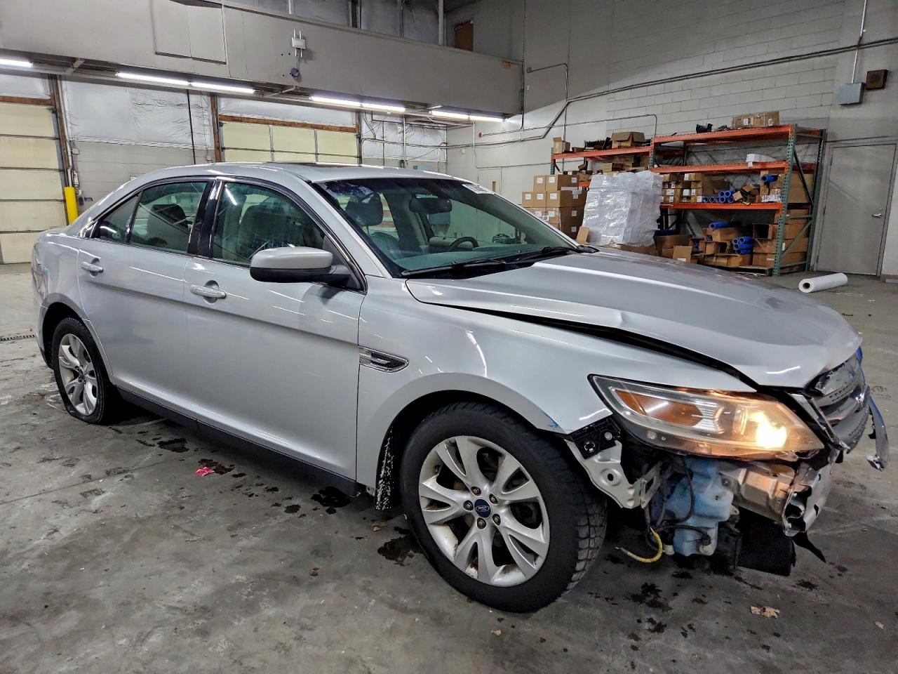 2012 FORD TAURUS SEL photo 4
