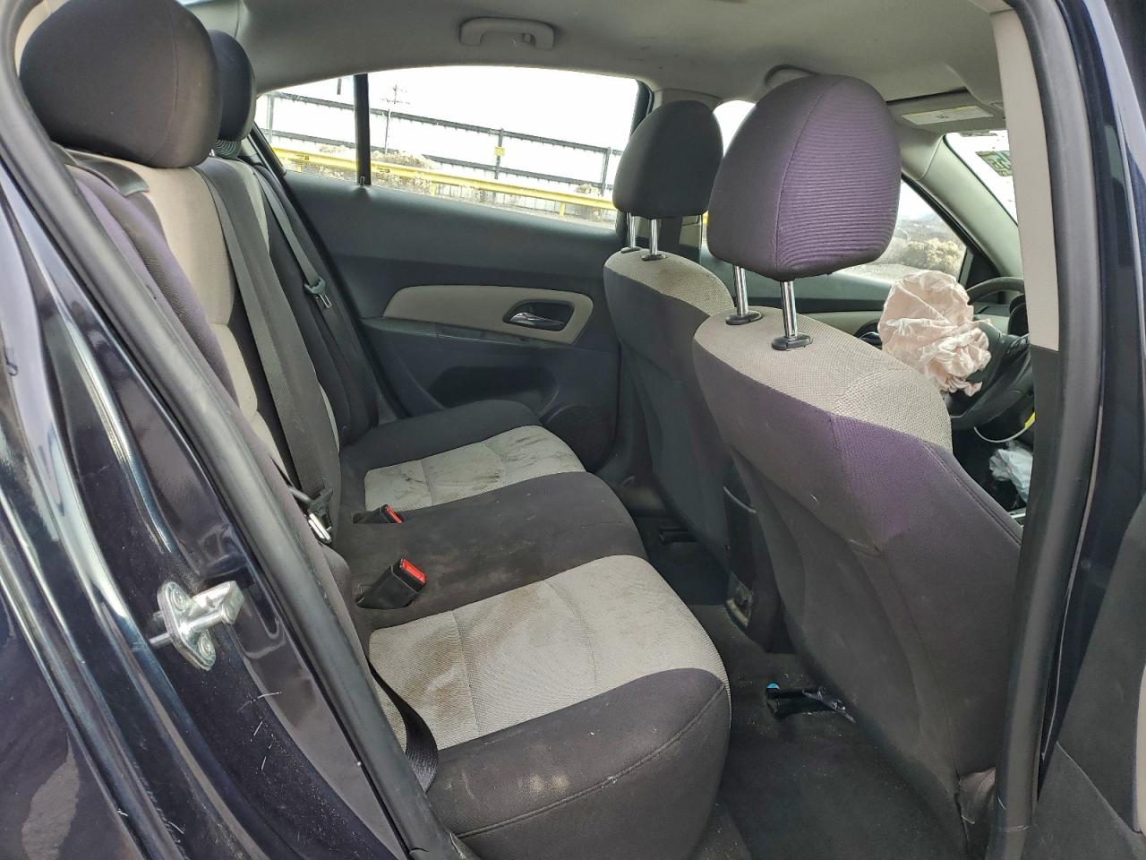 2015 CHEVROLET CRUZE LS photo 10