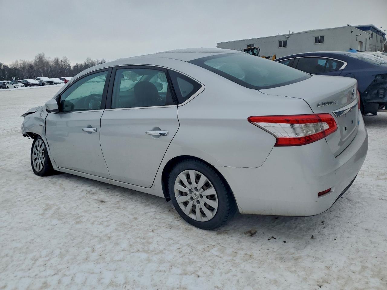 2013 NISSAN SENTRA S photo 2