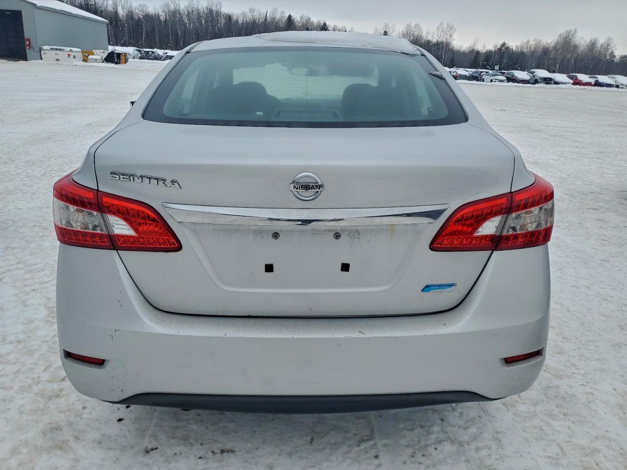 2013 NISSAN SENTRA S photo 6