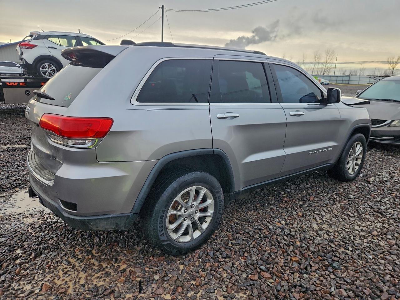 2014 JEEP GRAND CHEROKEE LIMITED photo 3