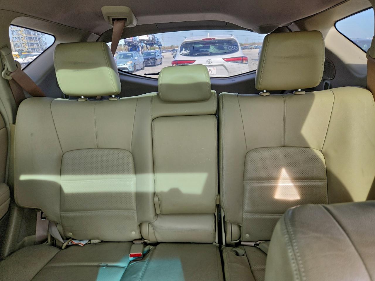 2014 NISSAN MURANO S photo 28