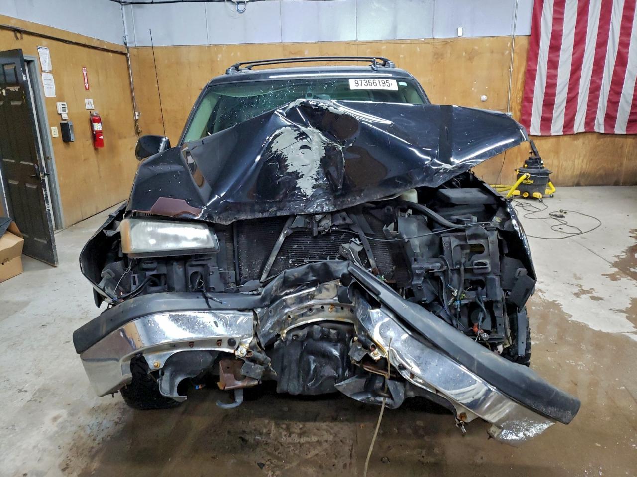 2006 CHEVROLET AVALANCHE K1500 photo 9