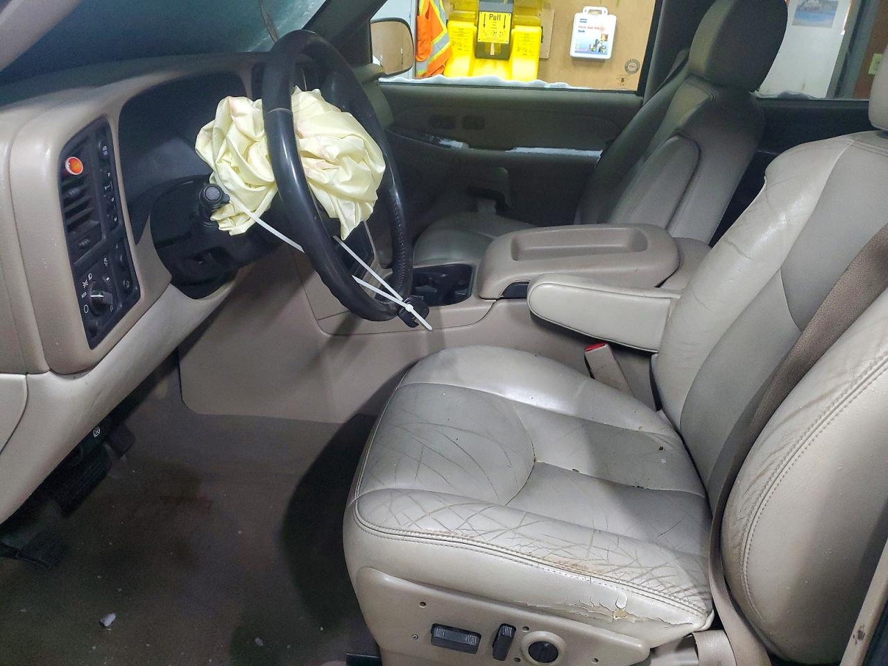 2006 CHEVROLET AVALANCHE K1500 photo 13