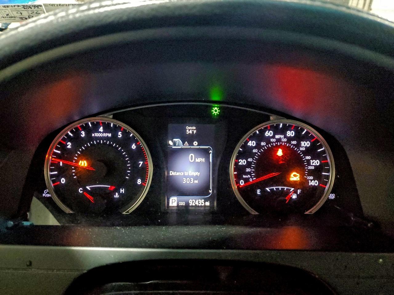 2017 TOYOTA CAMRY LE photo 9