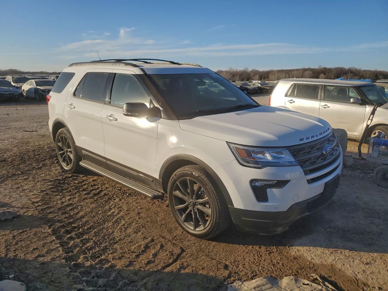 2018 FORD EXPLORER XLT photo 7