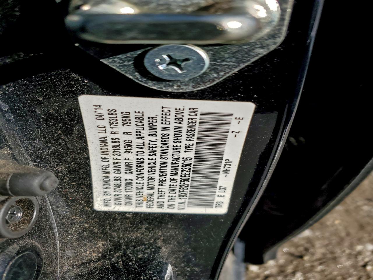 2014 HONDA CIVIC LX photo 23