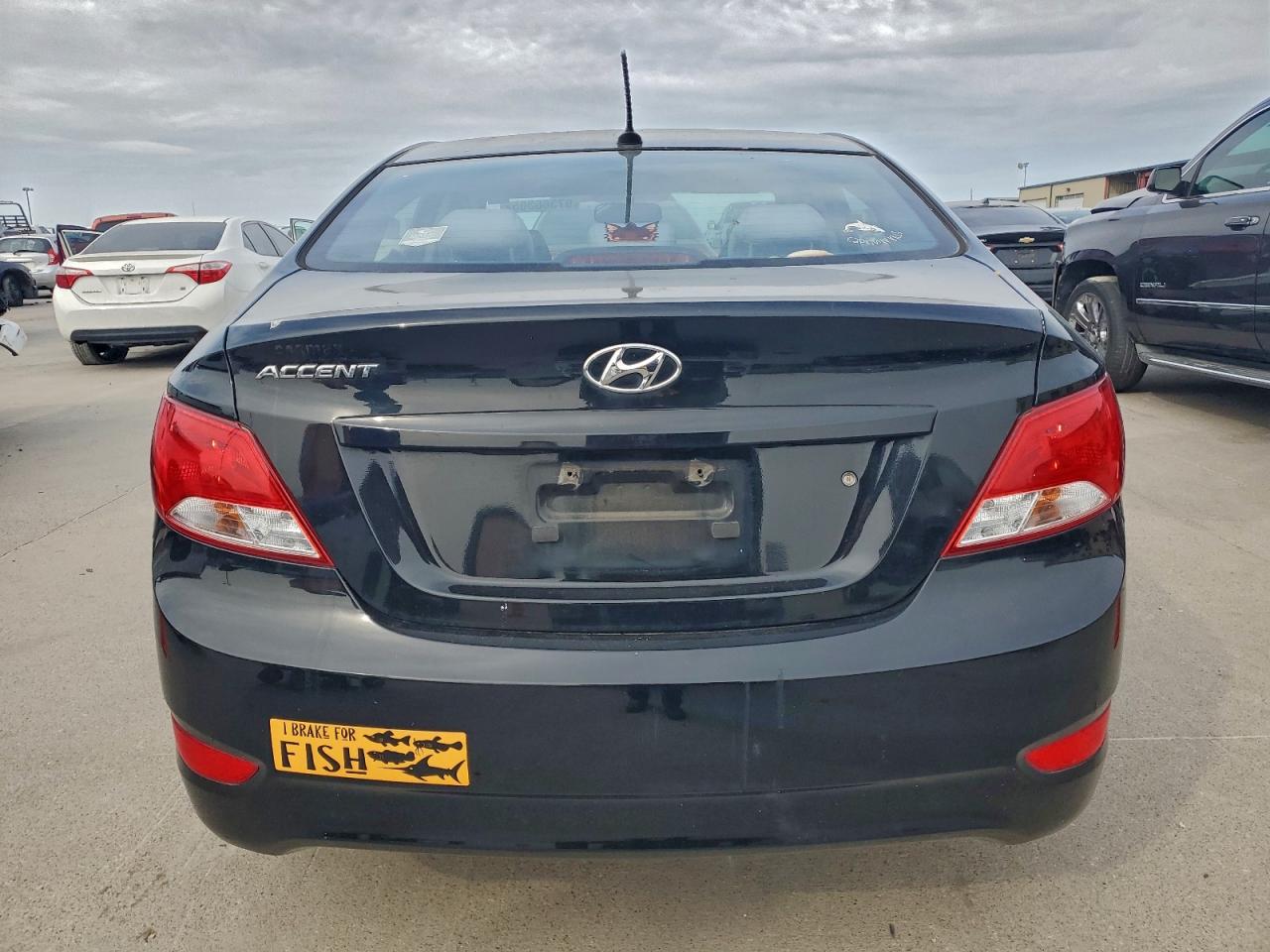 2017 HYUNDAI ACCENT SE photo 11