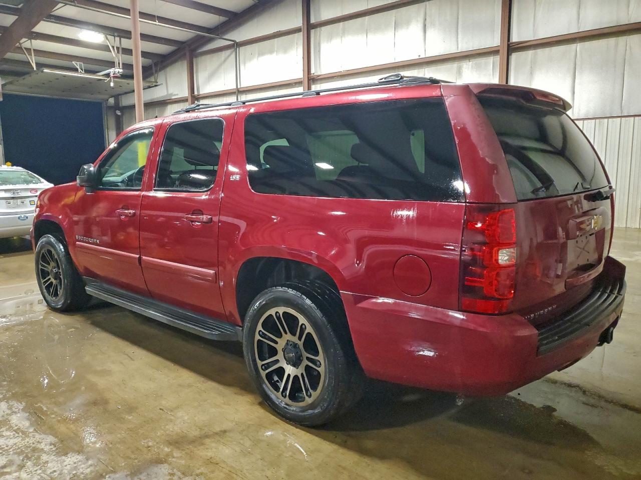 2007 CHEVROLET SUBURBAN K1500 photo 4