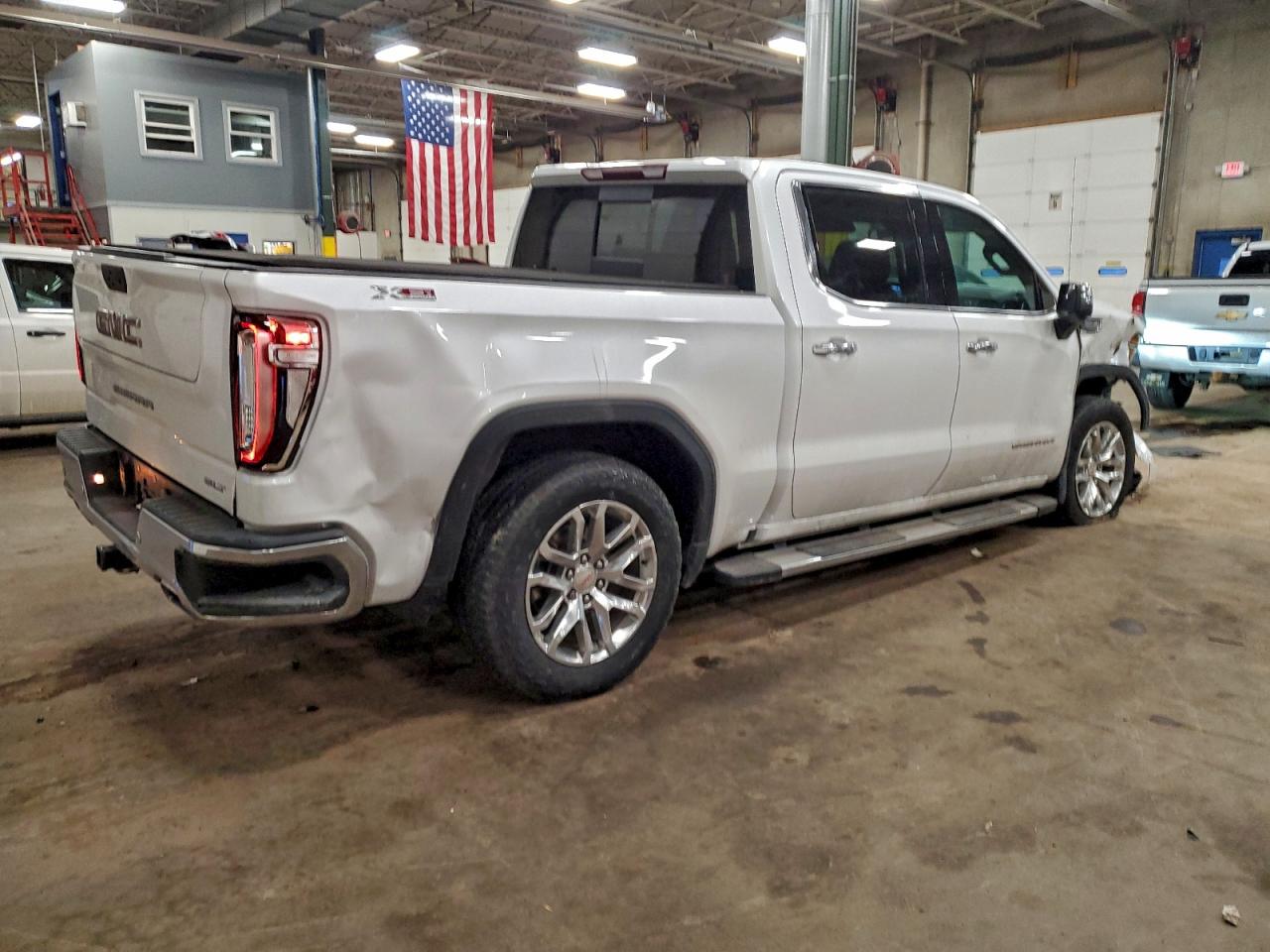 2020 GMC SIERRA K1500 SLT photo 5