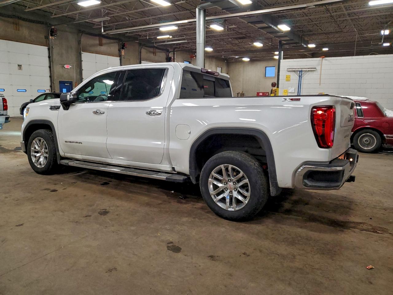 2020 GMC SIERRA K1500 SLT photo 3