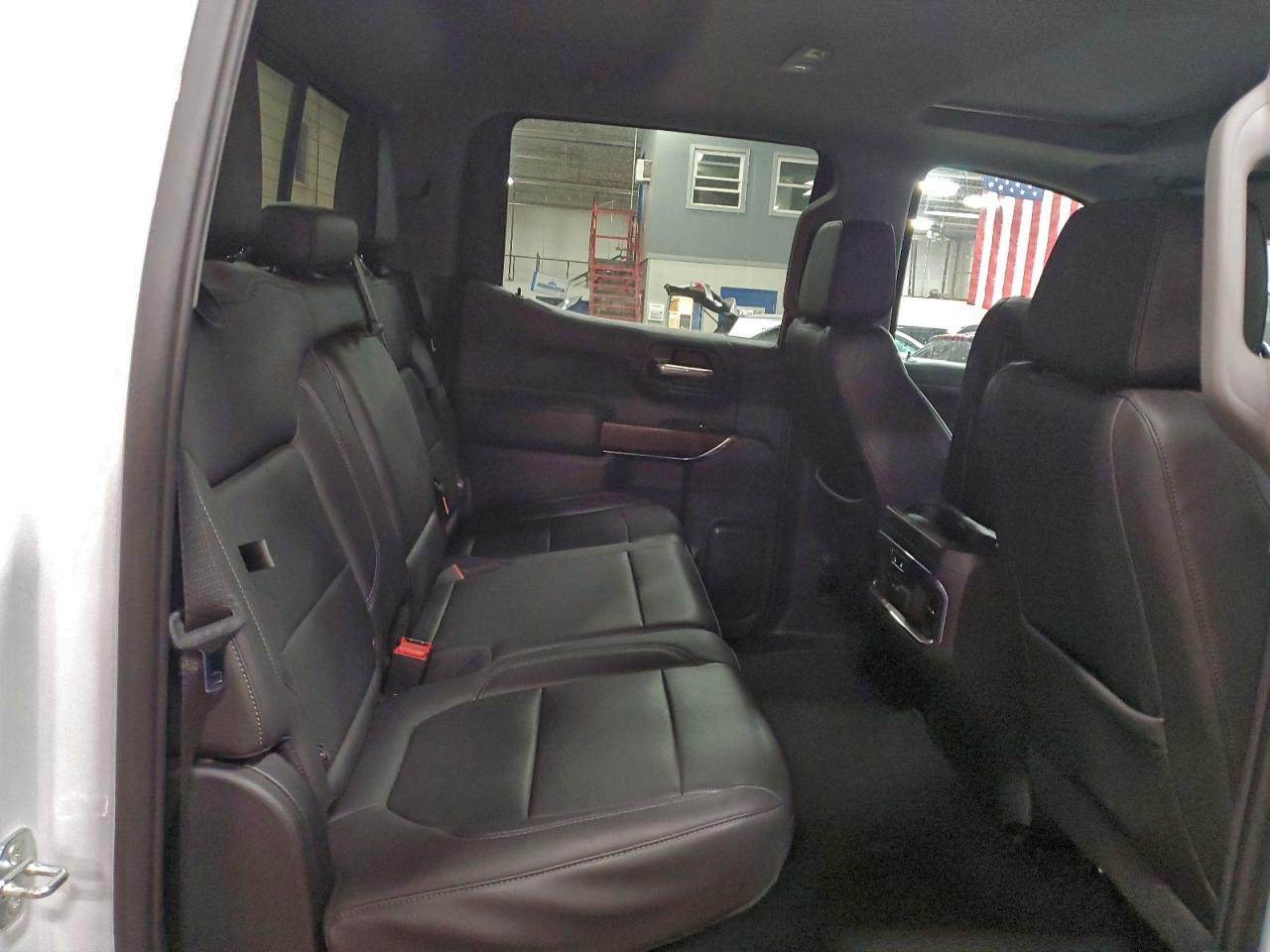 2020 GMC SIERRA K1500 SLT photo 19