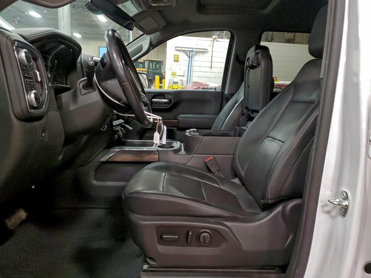 2020 GMC SIERRA K1500 SLT photo 13