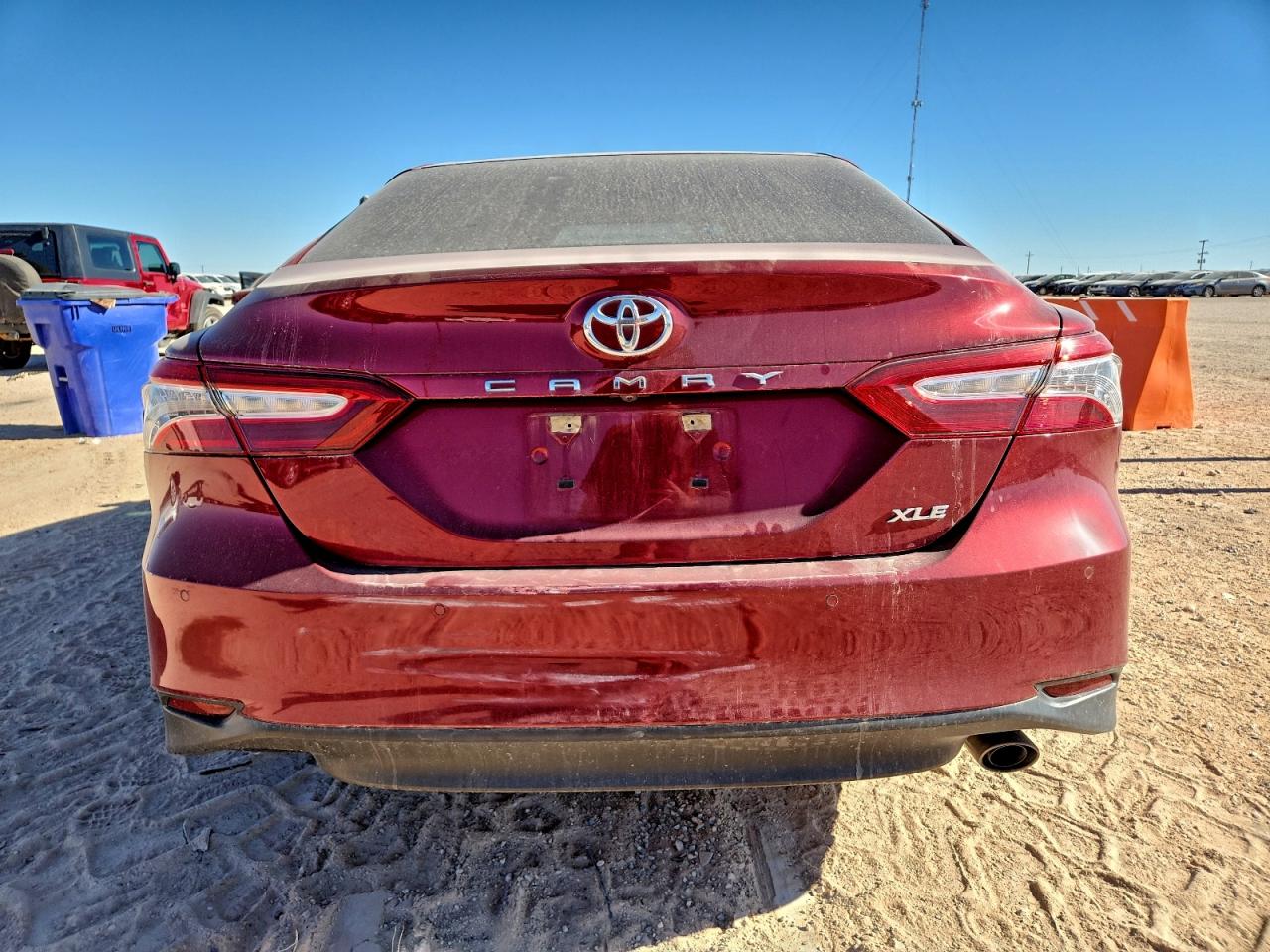2018 TOYOTA CAMRY L photo 11