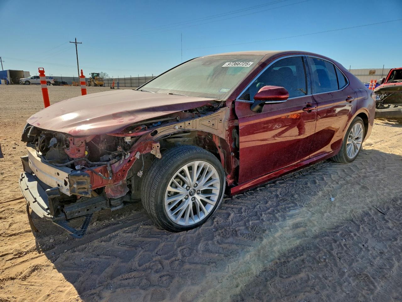 2018 TOYOTA CAMRY