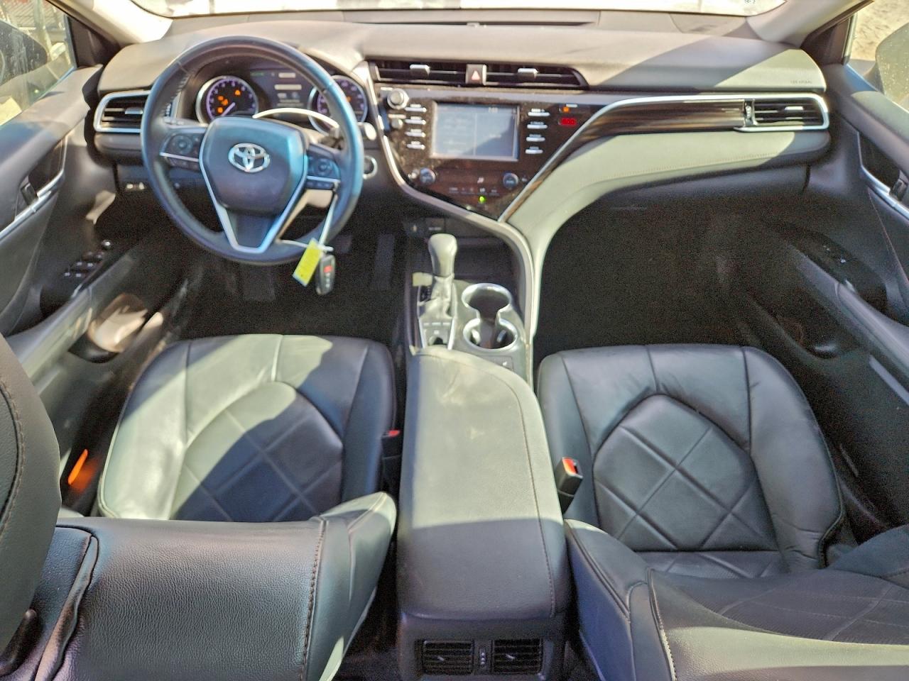 2018 TOYOTA CAMRY L photo 15