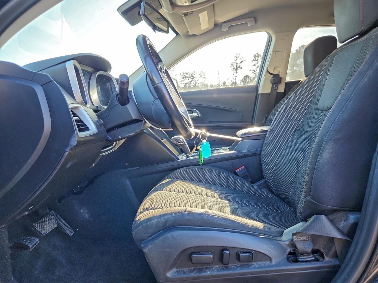 2015 CHEVROLET EQUINOX LT photo 13