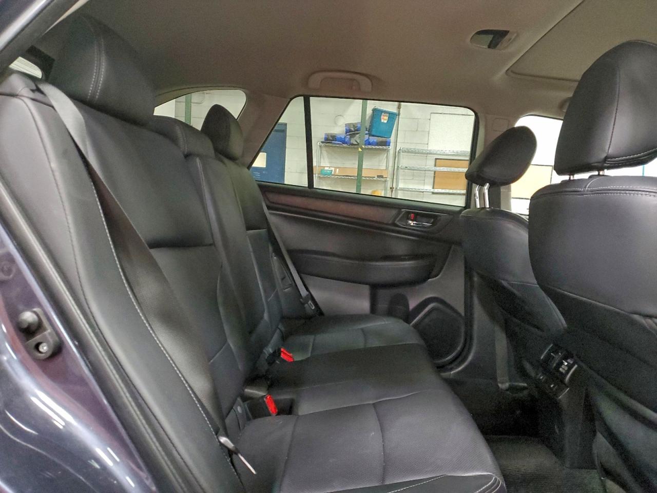 2015 SUBARU OUTBACK 3.6R LIMITED photo 11