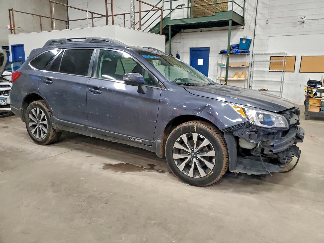 2015 SUBARU OUTBACK 3.6R LIMITED photo 4